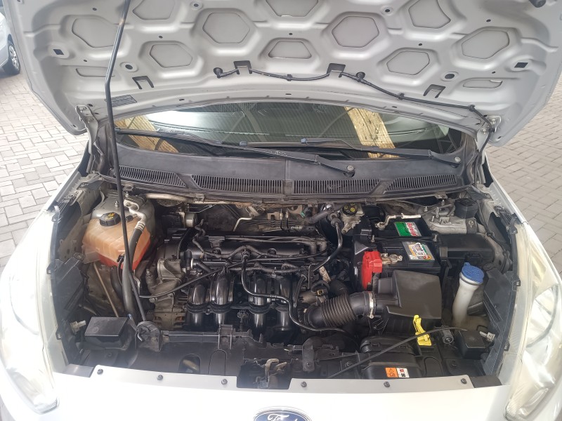 KA + 1.5 SE PLUS 16V FLEX 4P MANUAL - 2018 - CAXIAS DO SUL