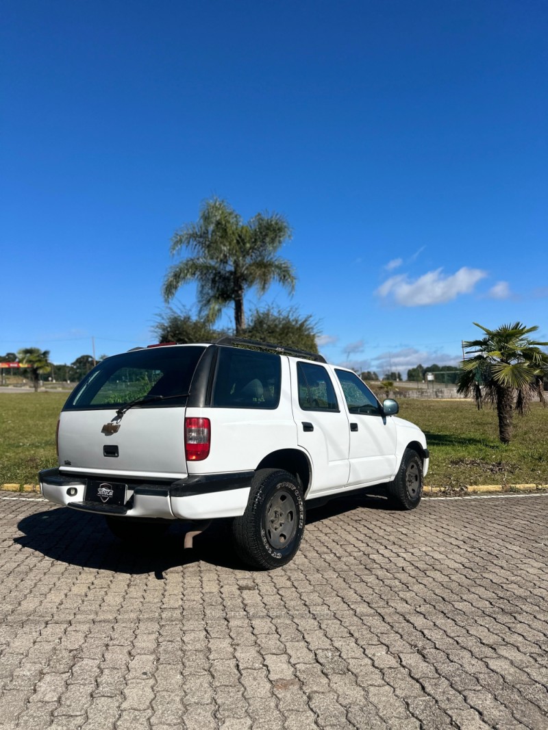 BLAZER 2.4 MPFI ADVANTAGE 4X2 8V GASOLINA 4P MANUAL - 2011 - CAXIAS DO SUL