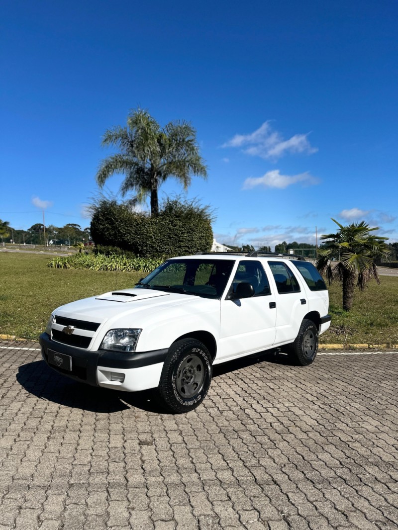 BLAZER 2.4 MPFI ADVANTAGE 4X2 8V GASOLINA 4P MANUAL - 2011 - CAXIAS DO SUL