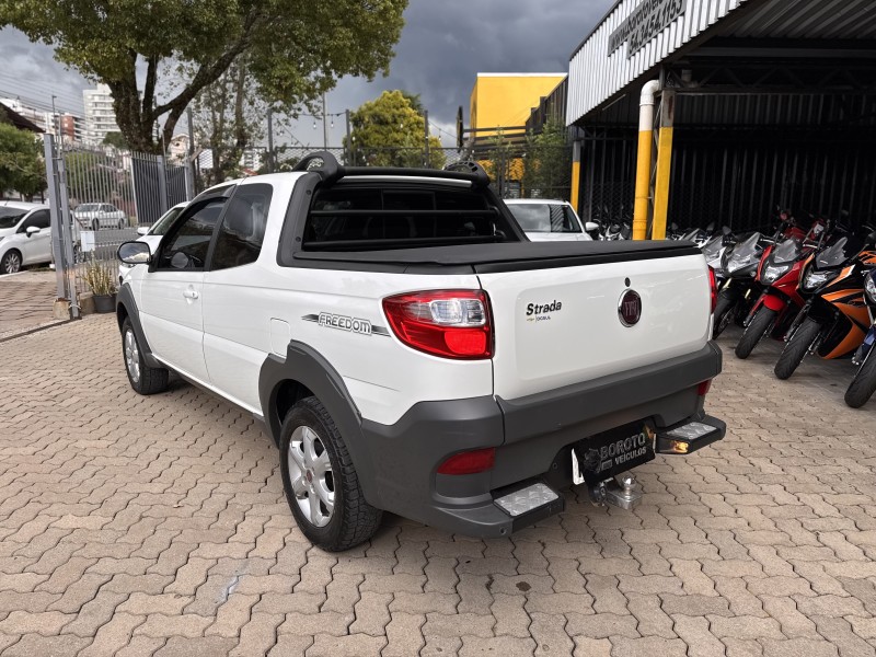 STRADA 1.4 FREEDOM CD 8V FLEX 3P MANUAL - 2019 - BENTO GONçALVES