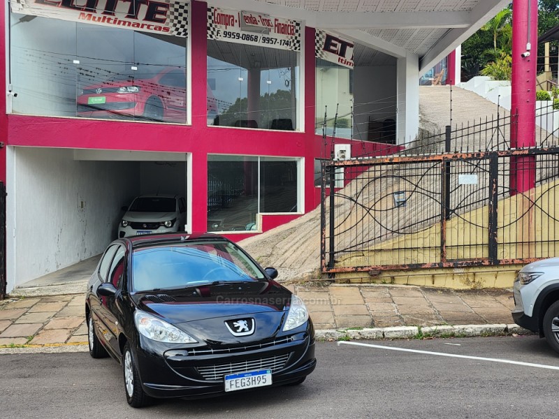 207 1.4 XR 8V FLEX 4P MANUAL - 2013 - VERANóPOLIS