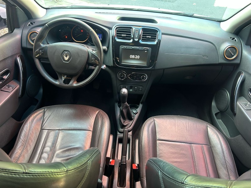 SANDERO 1.6 STEPWAY 8V FLEX 4P MANUAL - 2020 - TRêS COROAS