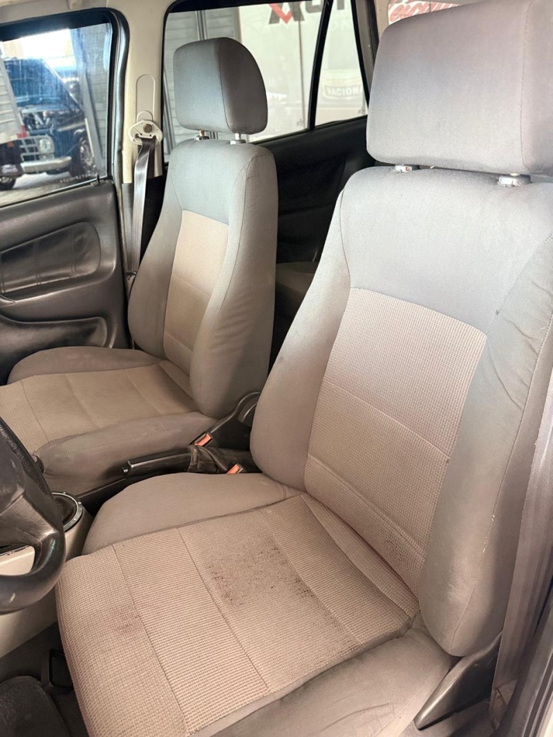 PARATI 2.0 MI CROSSOVER 8V GASOLINA 4P MANUAL G.III - 2005 - CAXIAS DO SUL