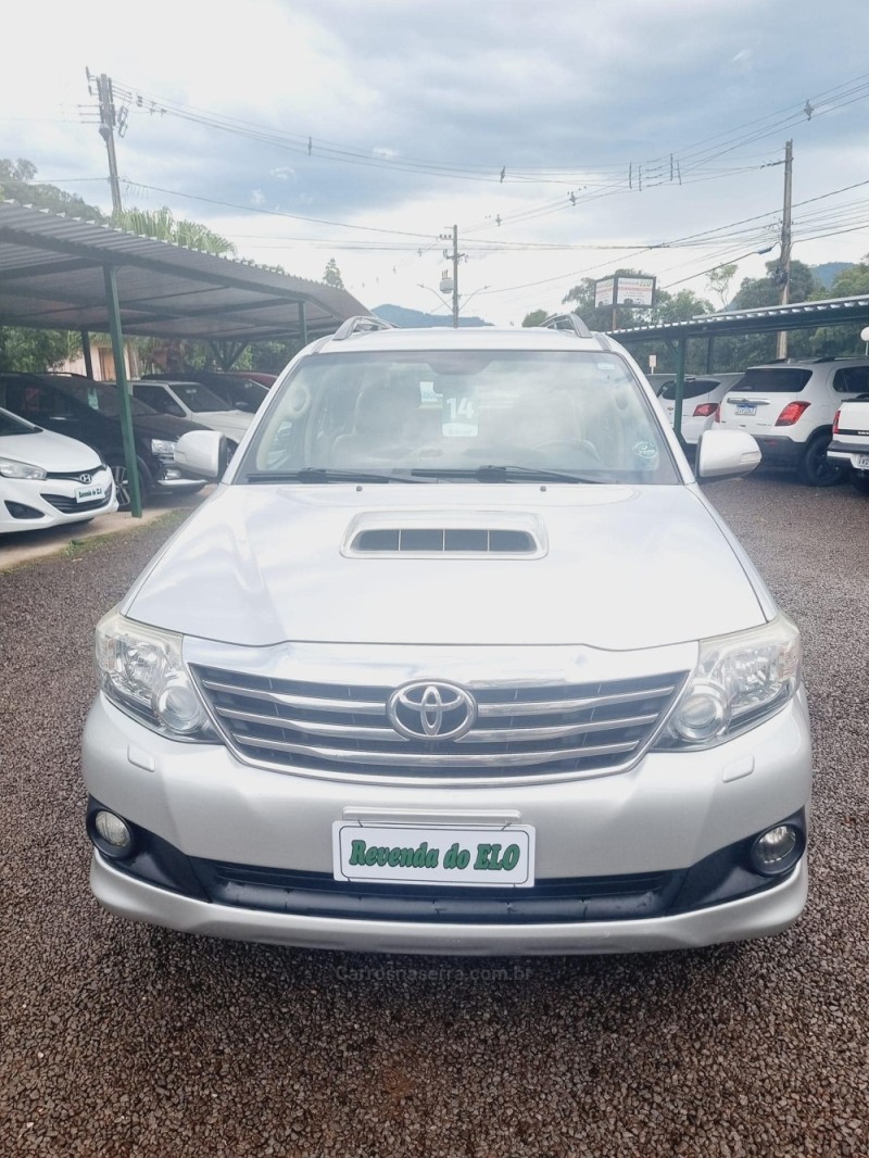 HILUX SW4 3.0 SRV 4X4 16V TURBO INTERCOOLER DIESEL 4P AUTOMÁTICO - 2014 - PICADA CAFé