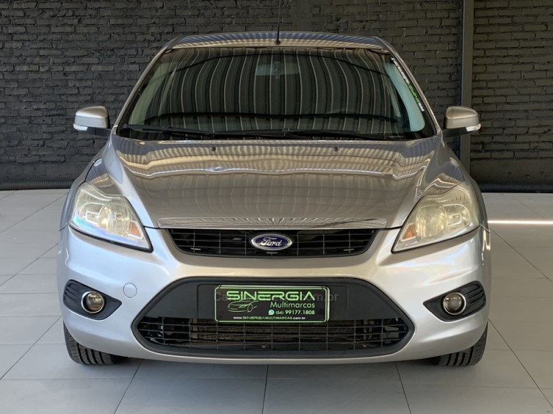 FOCUS 2.0 GLX 16V FLEX 4P MANUAL - 2009 - CAXIAS DO SUL