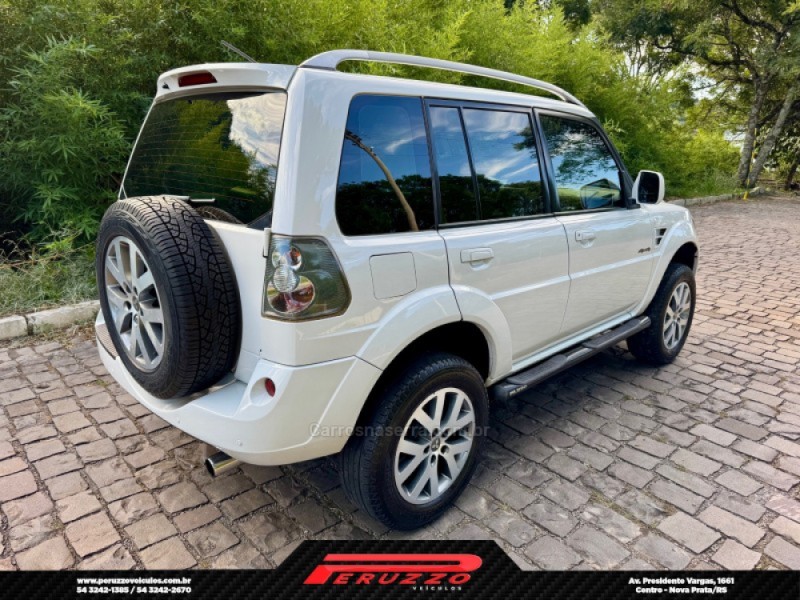 PAJERO TR4 2.0 4X4 16V 140CV FLEX 4P AUTOMÁTICO - 2013 - NOVA PRATA