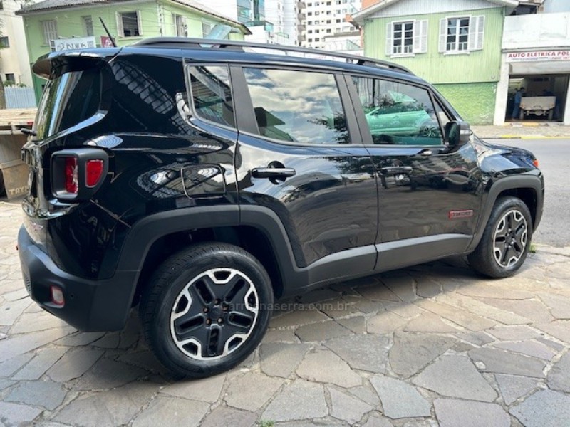 RENEGADE 2.0 16V TURBO DIESEL TRAILHAWK 4P 4X4 AUTOMÁTICO - 2016 - CAXIAS DO SUL