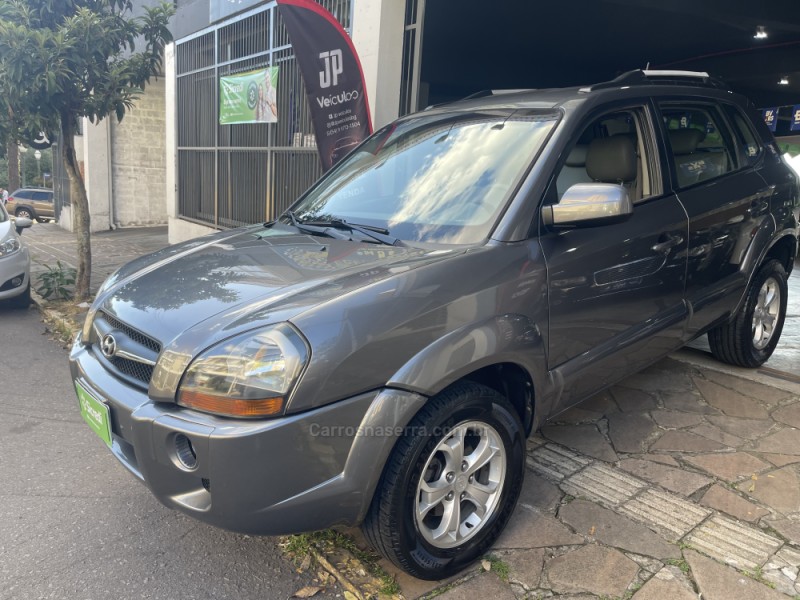 TUCSON 2.0 MPFI GLS 16V 143CV 2WD GASOLINA 4P AUTOMÁTICO - 2017 - BENTO GONçALVES