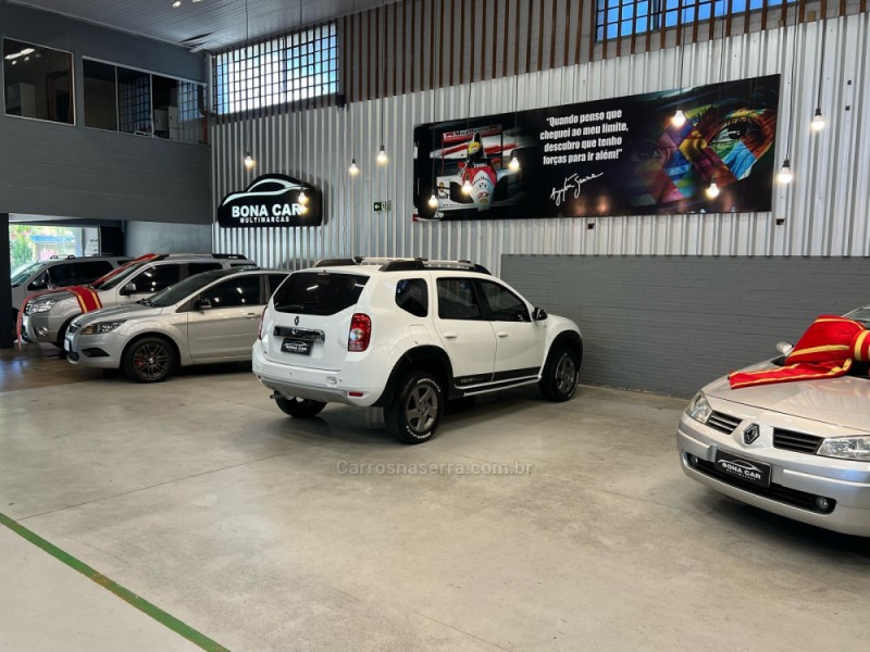 DUSTER 1.6 DYNAMIQUE 4X2 16V FLEX 4P MANUAL - 2014 - CAXIAS DO SUL