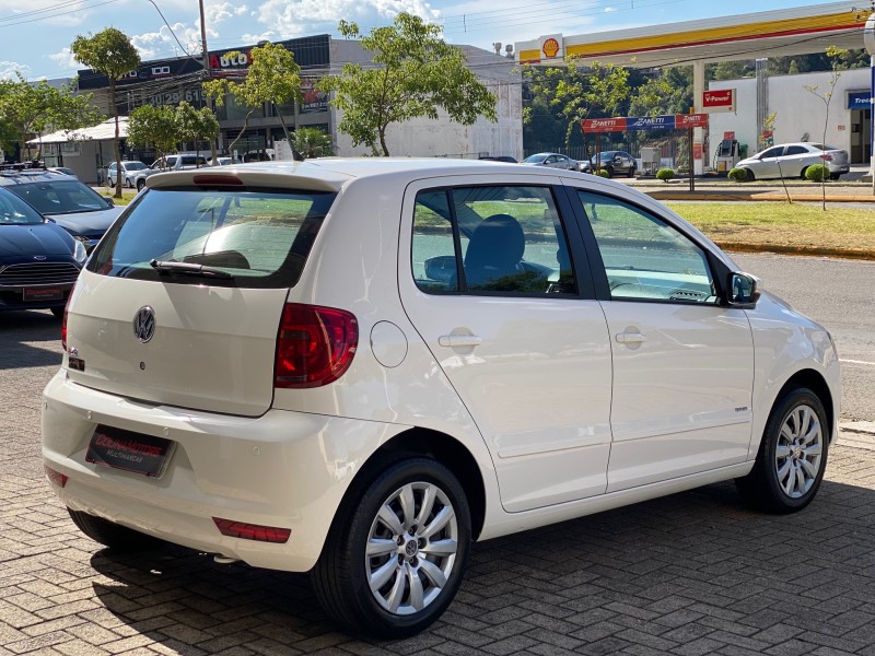 FOX 1.0 MI 8V FLEX 4P MANUAL - 2013 - CAXIAS DO SUL