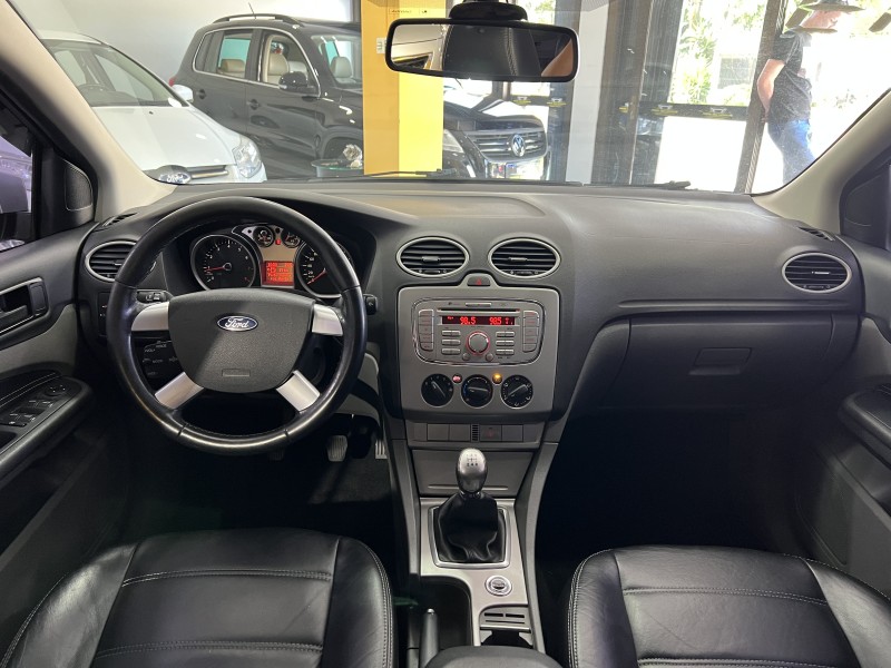 FOCUS 2.0 GLX 16V FLEX 4P MANUAL - 2013 - CAXIAS DO SUL