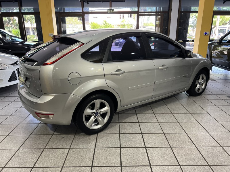 FOCUS 2.0 GLX 16V FLEX 4P MANUAL - 2013 - CAXIAS DO SUL