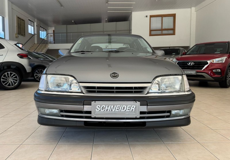 OMEGA 3.0 MPFI CD 12V GASOLINA 4P MANUAL - 1993 - NOVA PETRóPOLIS