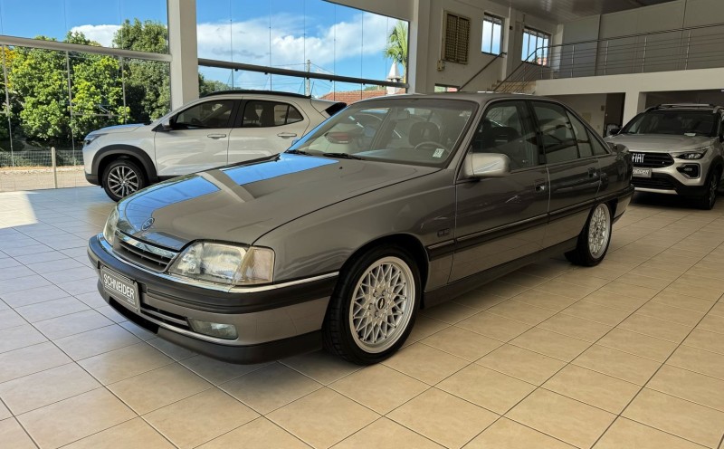 OMEGA 3.0 MPFI CD 12V GASOLINA 4P MANUAL - 1993 - NOVA PETRóPOLIS