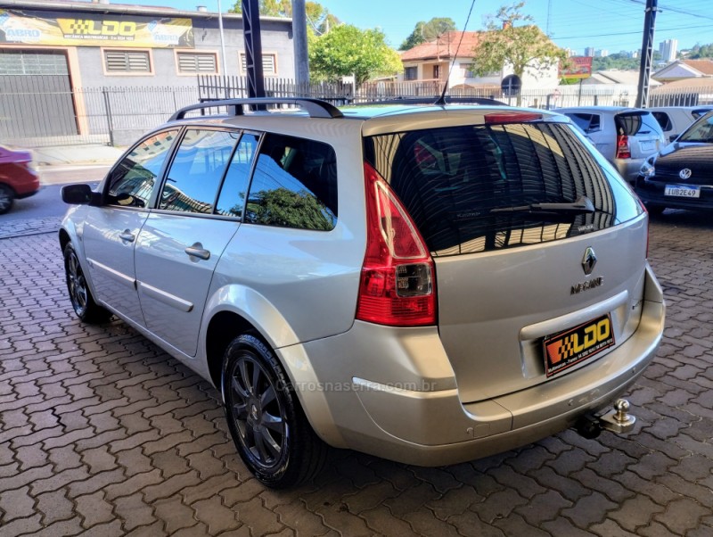 MÉGANE 1.6 DYNAMIQUE GRAND TOUR 16V FLEX 4P MANUAL - 2012 - CAXIAS DO SUL