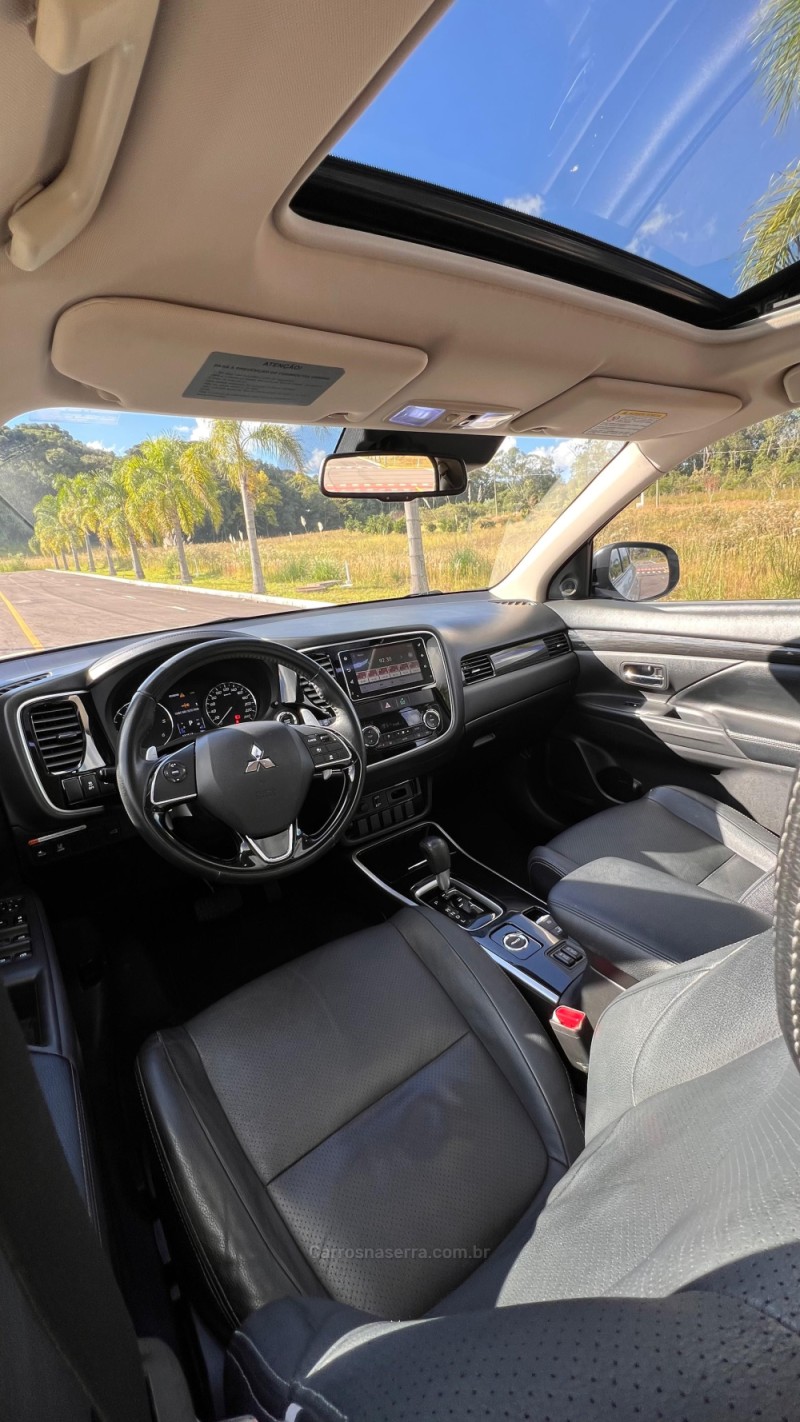 OUTLANDER 2.2 4X4 16V DIESEL 4P AUTOMÁTICO - 2018 - CARLOS BARBOSA