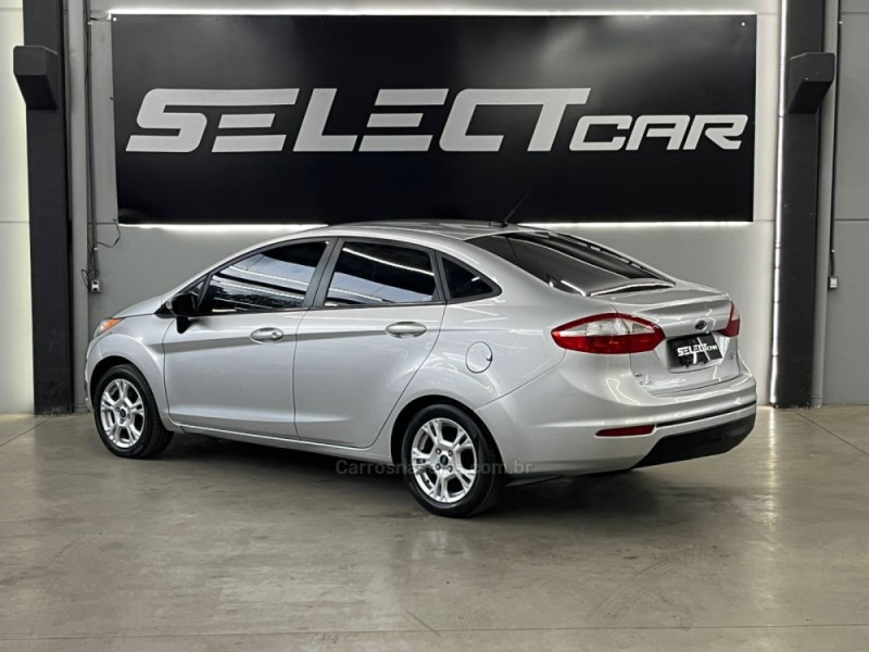 FIESTA 1.6 SE SEDAN 16V FLEX 4P MANUAL - 2014 - NOVO HAMBURGO