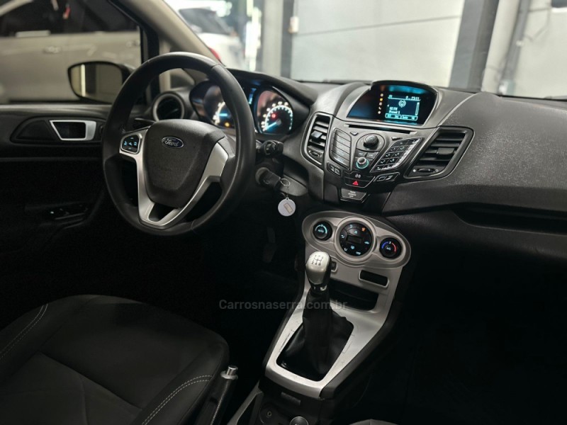 FIESTA 1.6 SE SEDAN 16V FLEX 4P MANUAL - 2014 - NOVO HAMBURGO