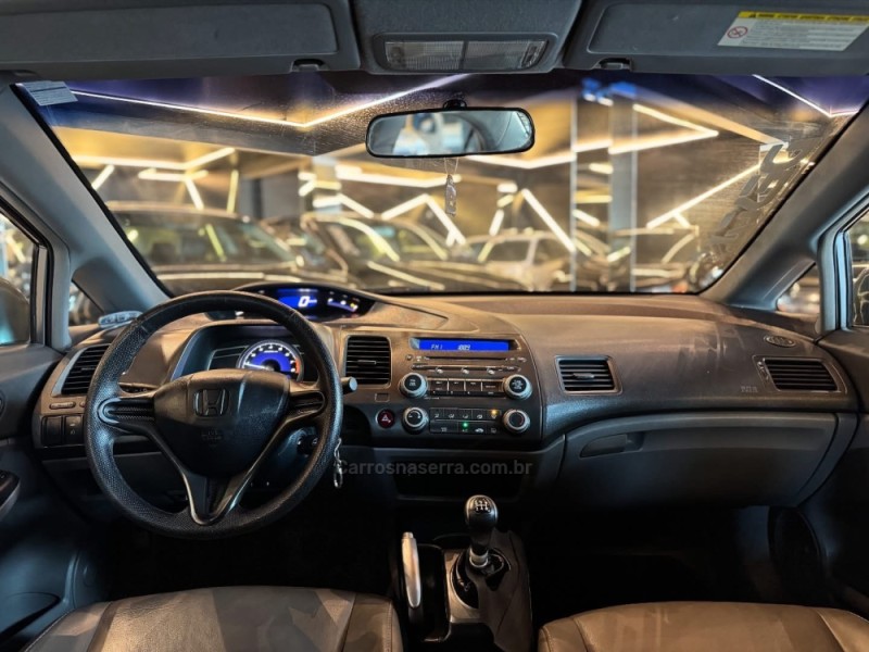 CIVIC 1.8 LXS 16V GASOLINA 4P AUTOMÁTICO - 2007 - NOVO HAMBURGO