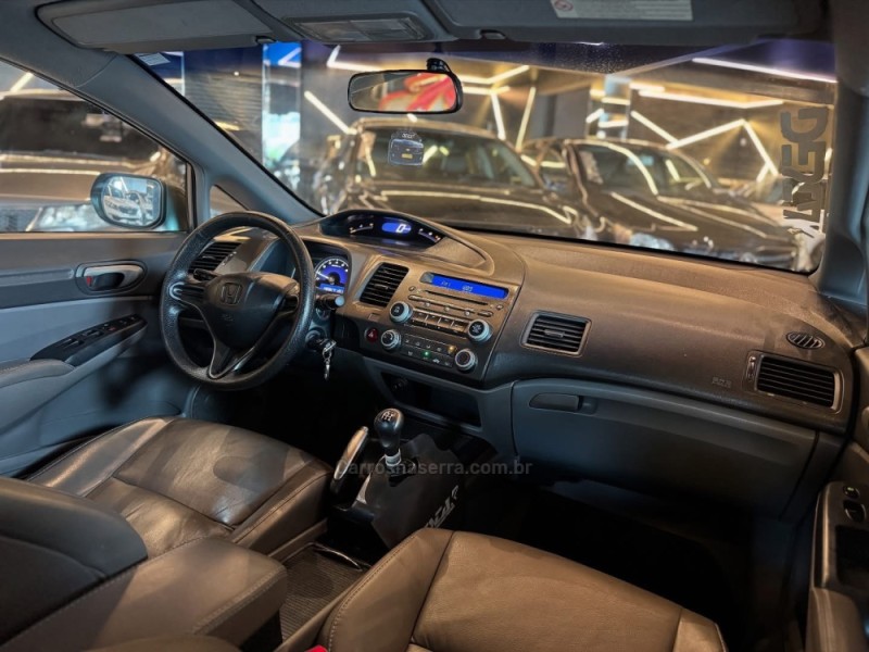 CIVIC 1.8 LXS 16V GASOLINA 4P AUTOMÁTICO - 2007 - NOVO HAMBURGO