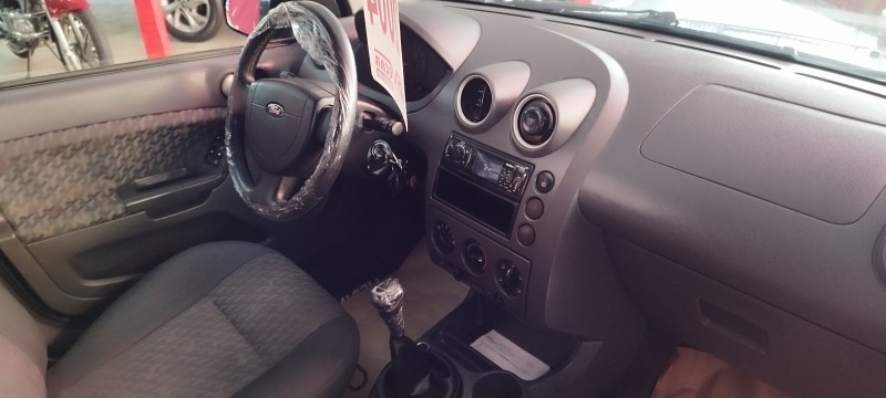 FIESTA 1.0 MPI SUPERCHARGER 8V GASOLINA 4P MANUAL - 2004 - GARIBALDI