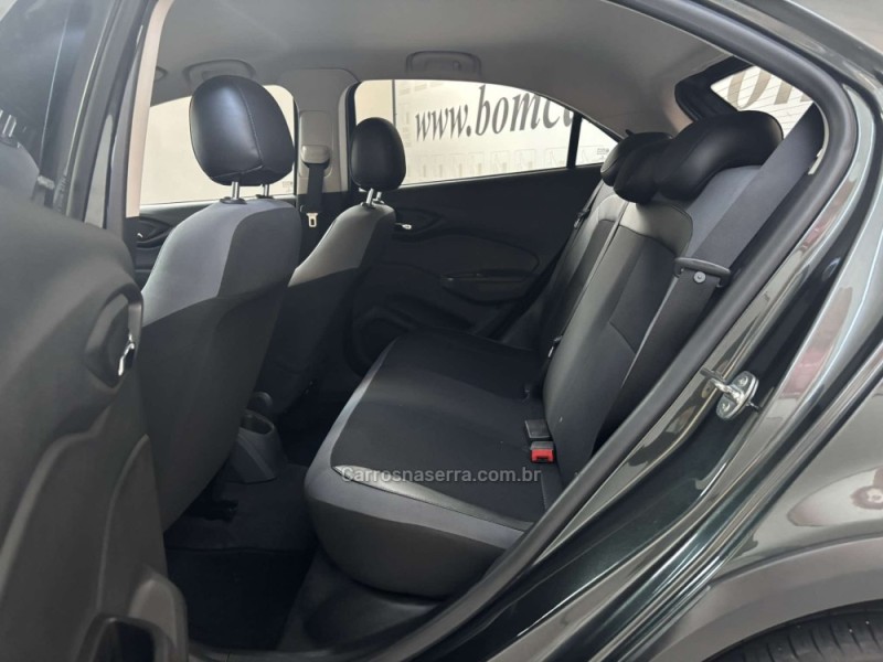 ONIX 1.4 MPFI ACTIV 8V FLEX 4P MANUAL - 2019 - PORTO ALEGRE