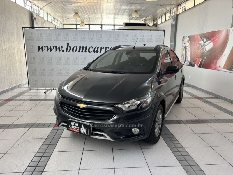 ONIX 1.4 MPFI ACTIV 8V FLEX 4P MANUAL - 2019 - PORTO ALEGRE