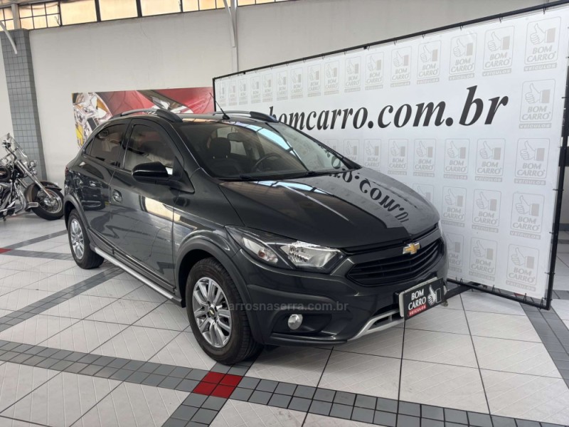 ONIX 1.4 MPFI ACTIV 8V FLEX 4P MANUAL - 2019 - PORTO ALEGRE
