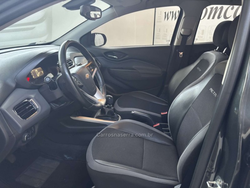 ONIX 1.4 MPFI ACTIV 8V FLEX 4P MANUAL - 2019 - PORTO ALEGRE