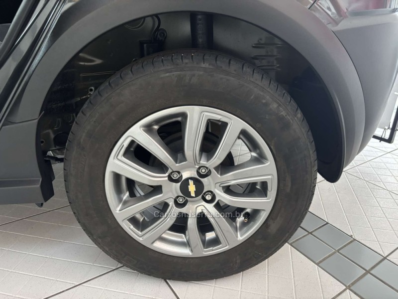 ONIX 1.4 MPFI ACTIV 8V FLEX 4P MANUAL - 2019 - PORTO ALEGRE