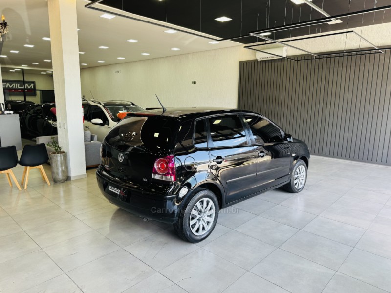 POLO 1.6 MI 8V E-FLEX 4P MANUAL - 2008 - DOIS IRMãOS