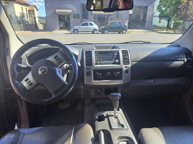 FRONTIER 2.5 LE 4X4 CD TURBO ELETRONIC DIESEL 4P AUTOMÁTICO - 2013 - FARROUPILHA
