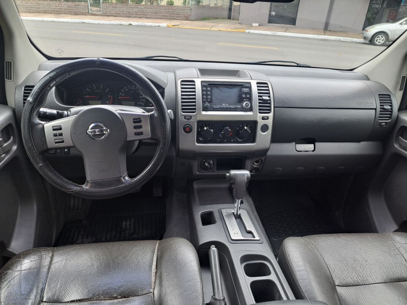 FRONTIER 2.5 LE 4X4 CD TURBO ELETRONIC DIESEL 4P AUTOMÁTICO - 2013 - FARROUPILHA
