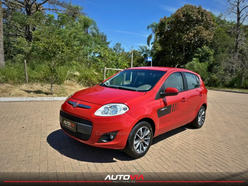 PALIO 1.0 MPI ATTRACTIVE 8V FLEX 4P MANUAL - 2012 - SAPIRANGA