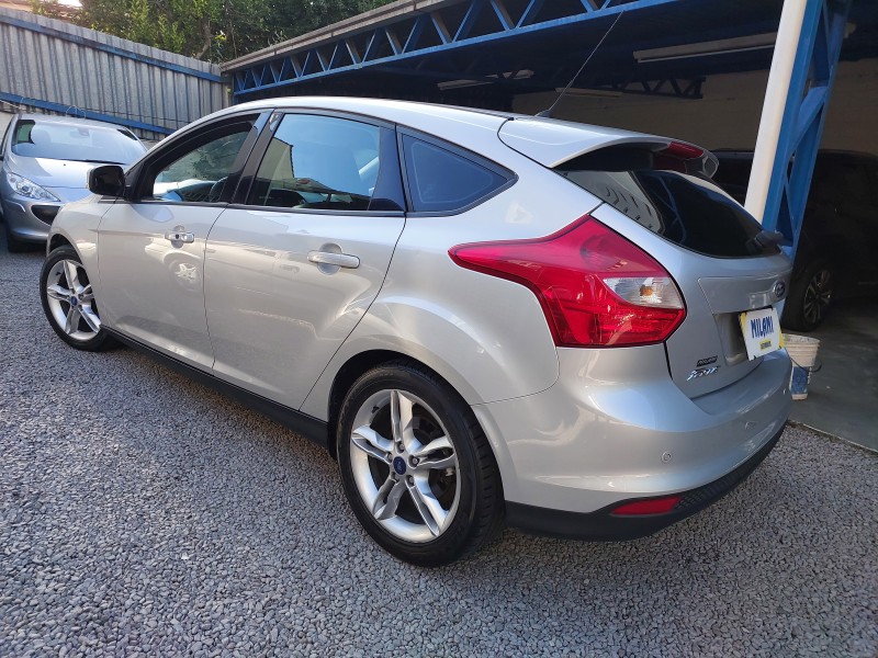 FOCUS 2.0 SE HATCH 16V FLEX 4P AUTO - 2014 - BENTO GONçALVES