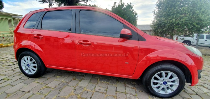 FIESTA 1.6 ROCAM SE 8V FLEX 4P MANUAL - 2014 - CAXIAS DO SUL