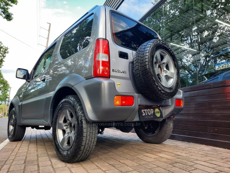 JIMNY 1.3 4ALL 4X4 16V GASOLINA 2P MANUAL - 2022 - DOIS IRMãOS