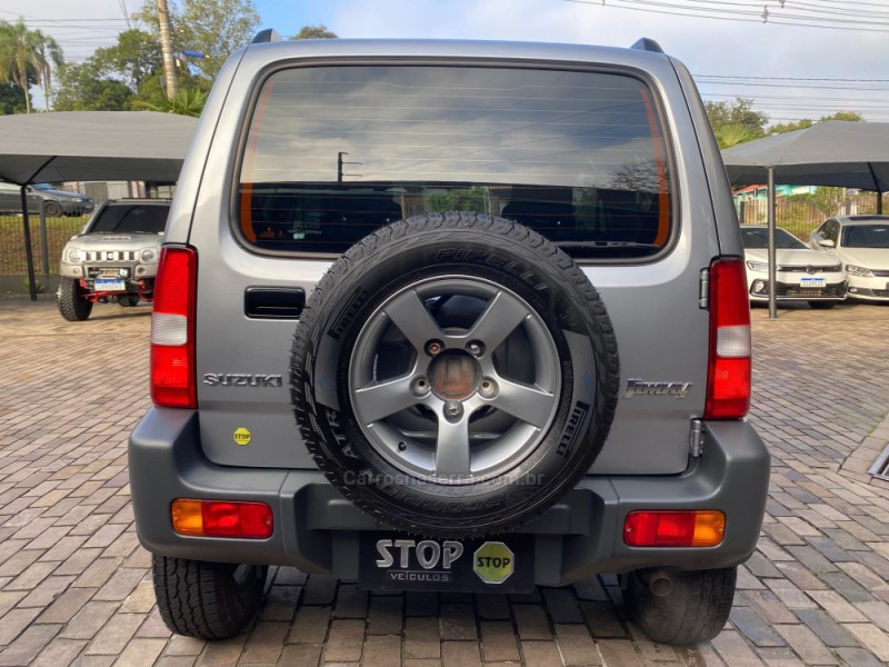 JIMNY 1.3 4ALL 4X4 16V GASOLINA 2P MANUAL - 2022 - DOIS IRMãOS