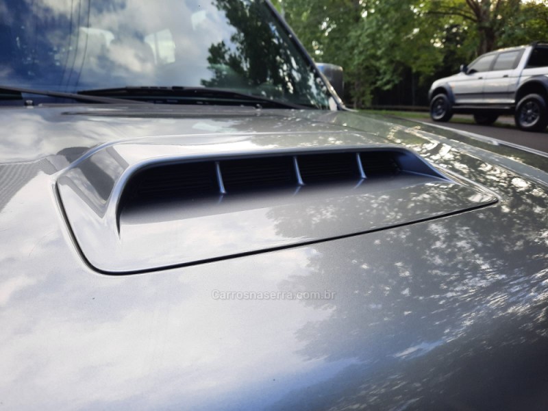 JIMNY 1.3 4ALL 4X4 16V GASOLINA 2P MANUAL - 2022 - DOIS IRMãOS