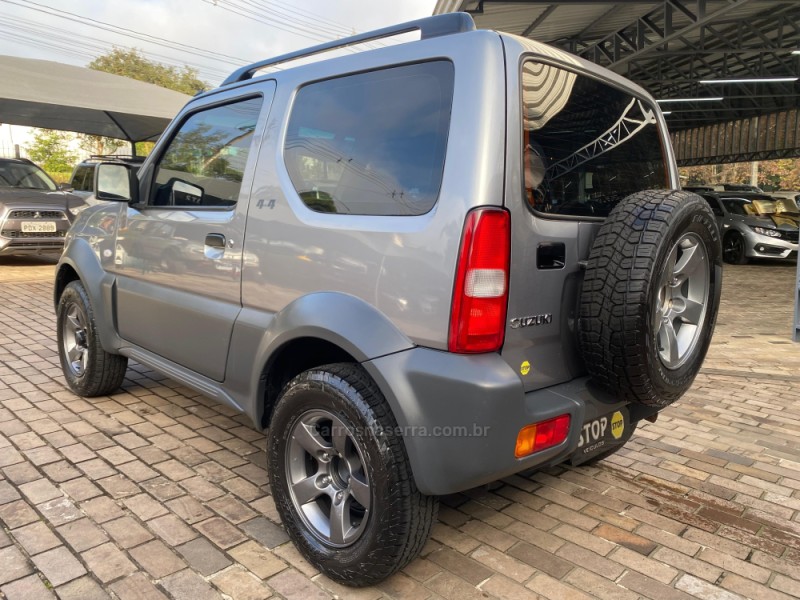 JIMNY 1.3 4ALL 4X4 16V GASOLINA 2P MANUAL - 2022 - DOIS IRMãOS