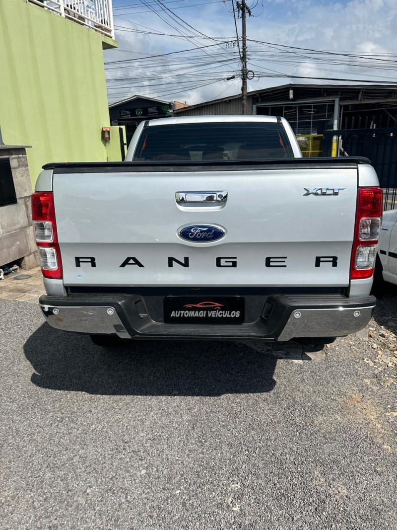 RANGER 3.2 XLT 4X4 CD 20V DIESEL 4P AUTOMÁTICO - 2015 - CAXIAS DO SUL