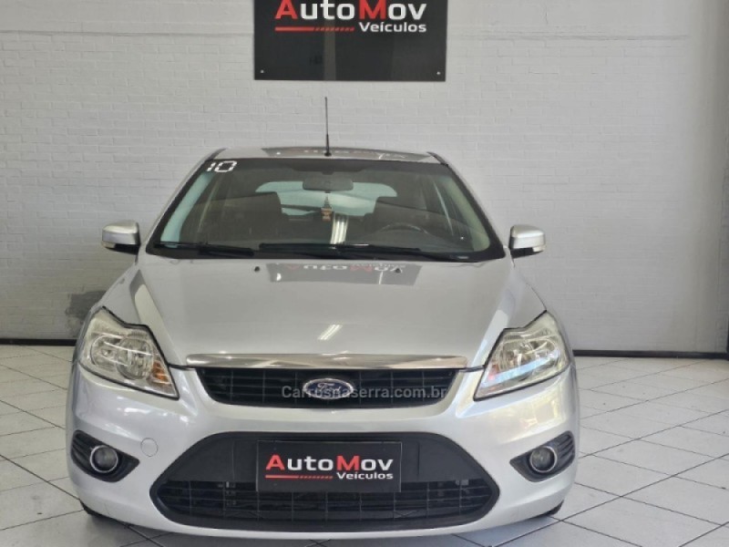 FOCUS 1.6 GLX 16V FLEX 4P MANUAL - 2010 - CAXIAS DO SUL