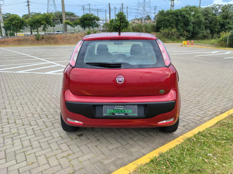 PUNTO 1.4 ATTRACTIVE 8V FLEX 4P MANUAL - 2013 - CAXIAS DO SUL