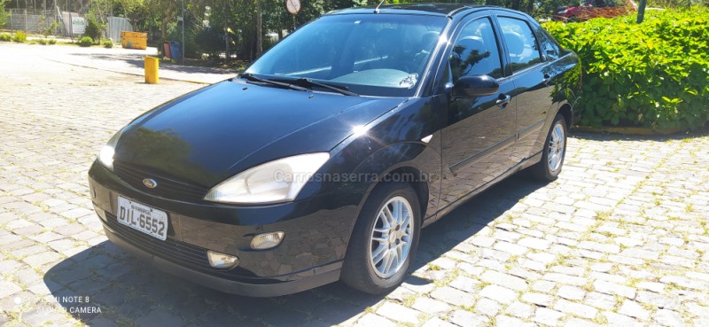 FOCUS 2.0 GHIA SEDAN 16V FLEX 4P AUTOMÁTICO - 2003 - FARROUPILHA