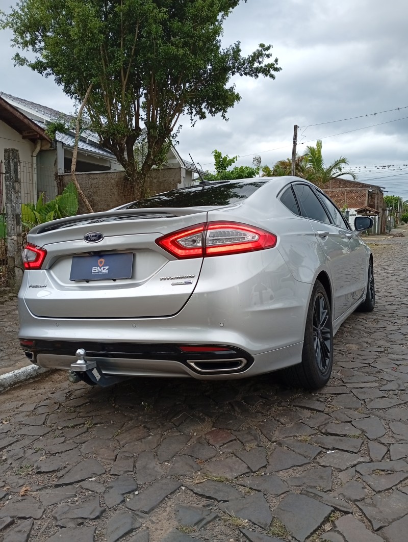 FUSION 2.0 TITANIUM AWD 16V GASOLINA 4P AUTOMÁTICO - 2015 - PAROBé