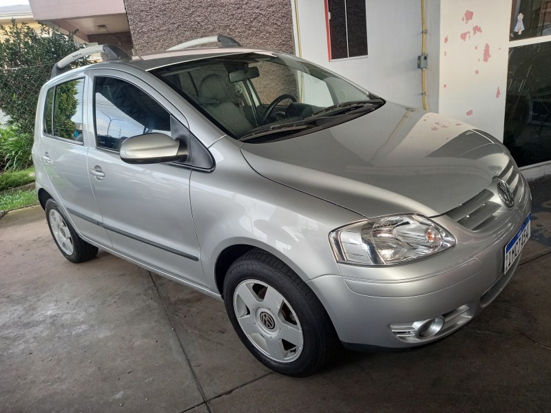 FOX 1.0 MI 8V FLEX 4P MANUAL - 2005 - CAXIAS DO SUL