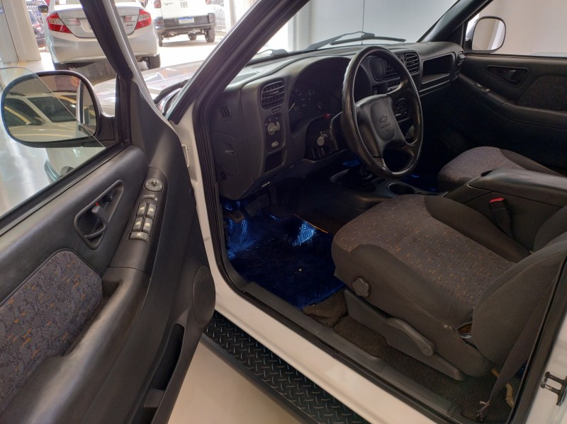 BLAZER 2.4 MPFI ST 4X2 8V GASOLINA 4P MANUAL - 2001 - BENTO GONçALVES