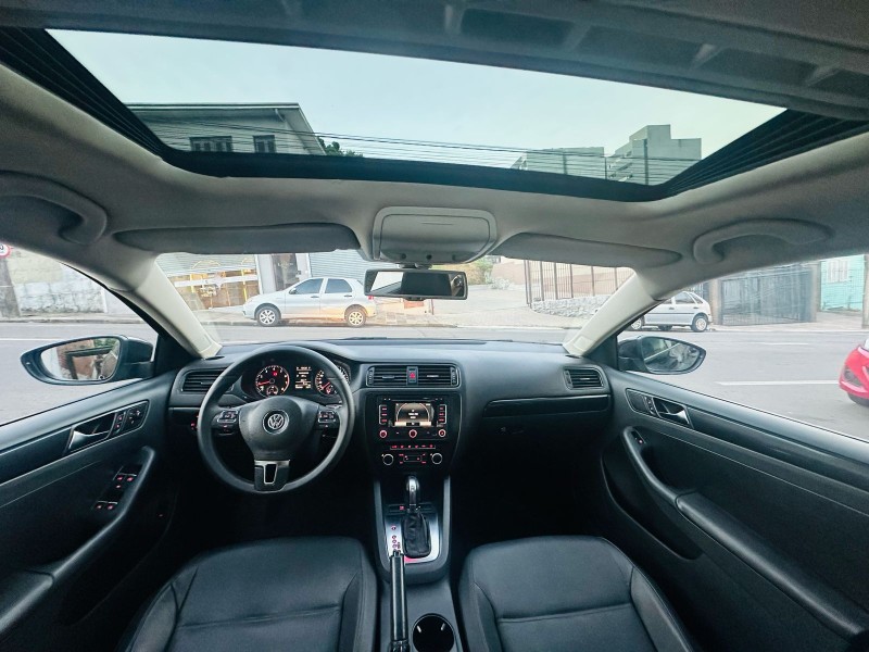 JETTA 2.0 COMFORTLINE FLEX 4P TIPTRONIC - 2012 - CAXIAS DO SUL