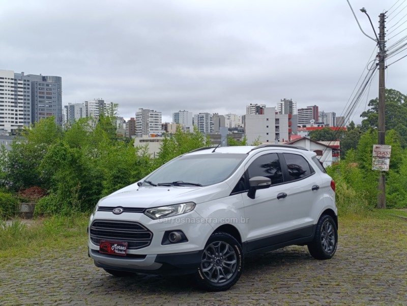 ECOSPORT 1.6 FREESTYLE 8V FLEX 4P MANUAL - 2014 - CAXIAS DO SUL