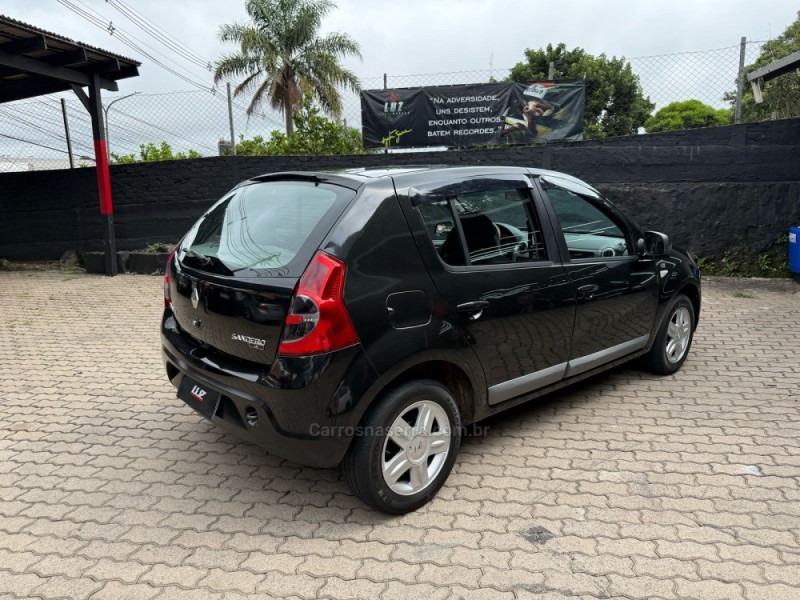 SANDERO 1.6 VIBE 8V FLEX 4P MANUAL - 2010 - CAXIAS DO SUL